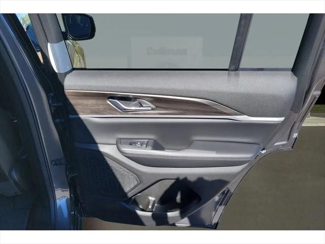 2026 Jeep Grand Cherokee Altitude 4x4