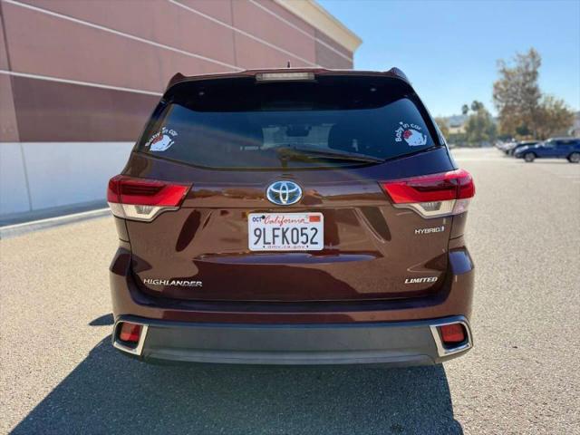 2017 Toyota Highlander Hybrid Limited Platinum