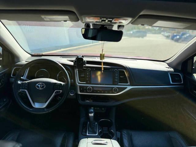 2017 Toyota Highlander Hybrid Limited Platinum