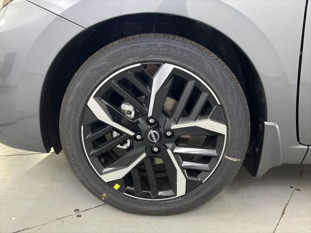 2025 Nissan Versa 1.6 SR