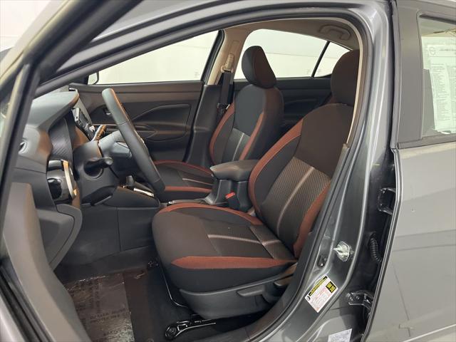 2025 Nissan Versa 1.6 SR