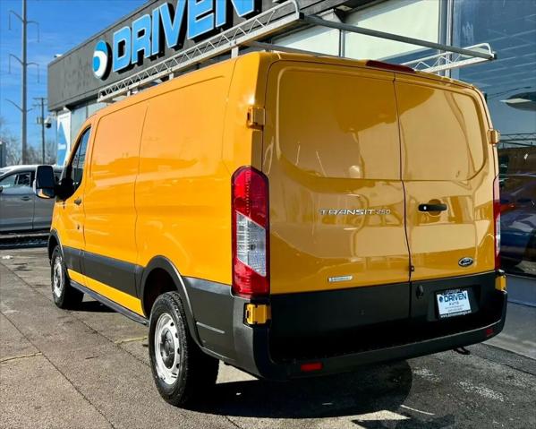 2021 Ford Transit Cargo Van T-250