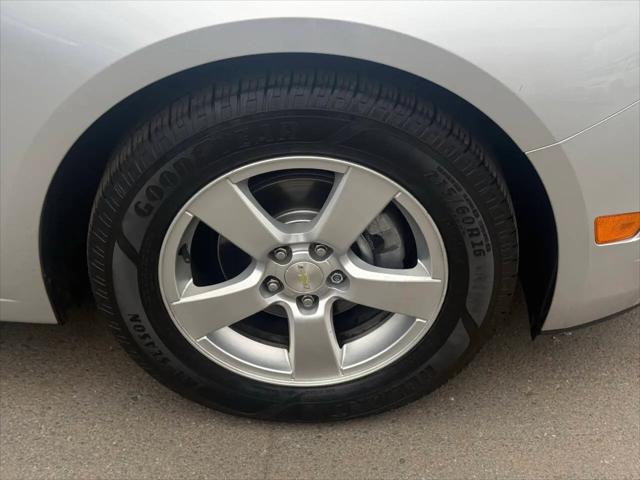 2015 Chevrolet Cruze 1LT Auto