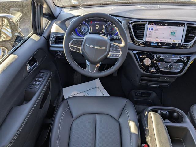 2026 Chrysler Voyager LX