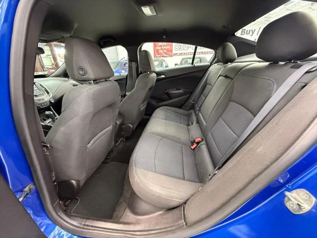 2017 Chevrolet Cruze LT Auto