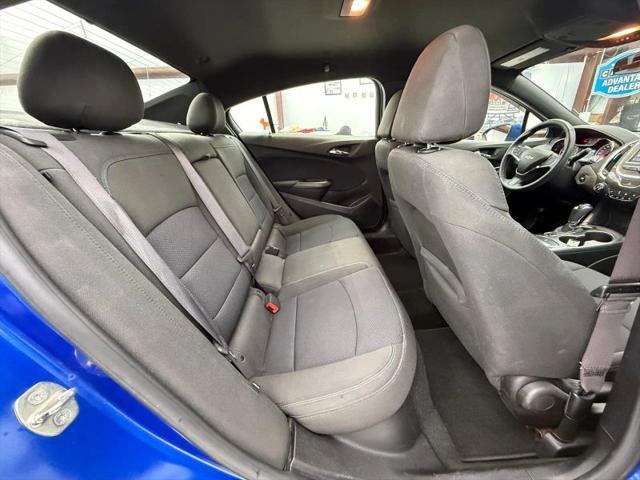 2017 Chevrolet Cruze LT Auto