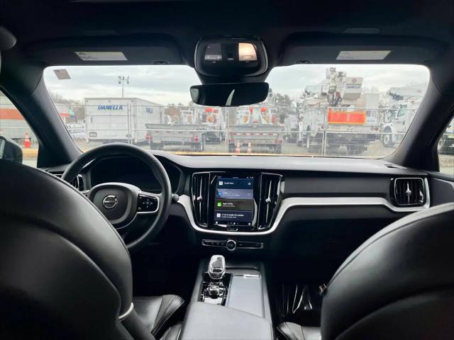 2024 Volvo S60 B5 Plus Black Edition