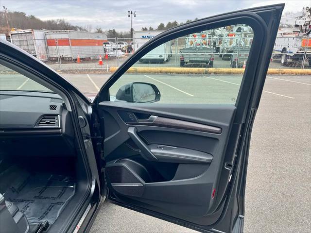 2024 Volvo S60 B5 Plus Black Edition