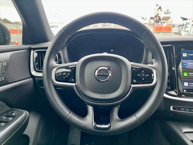 2024 Volvo S60 B5 Plus Black Edition