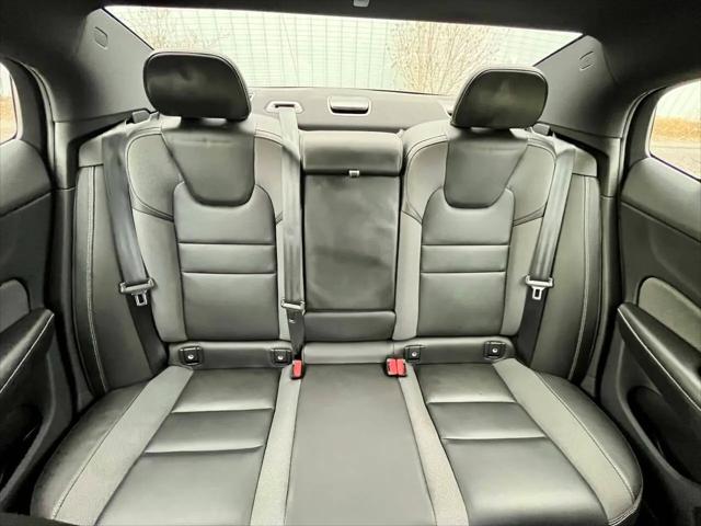 2024 Volvo S60 B5 Plus Black Edition