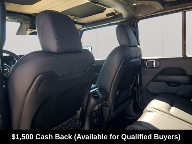 2026 Jeep Wrangler 4-Door Sahara 4x4