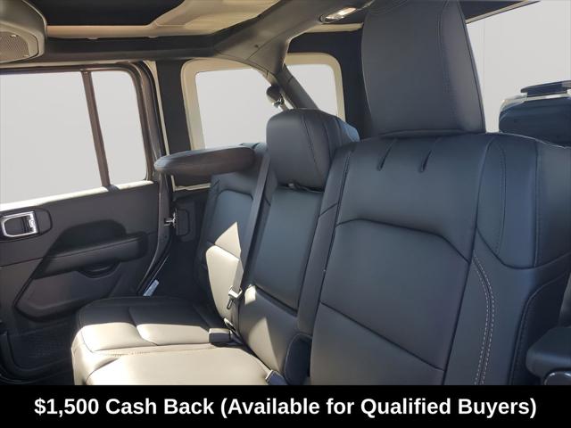 2026 Jeep Wrangler 4-Door Sahara 4x4