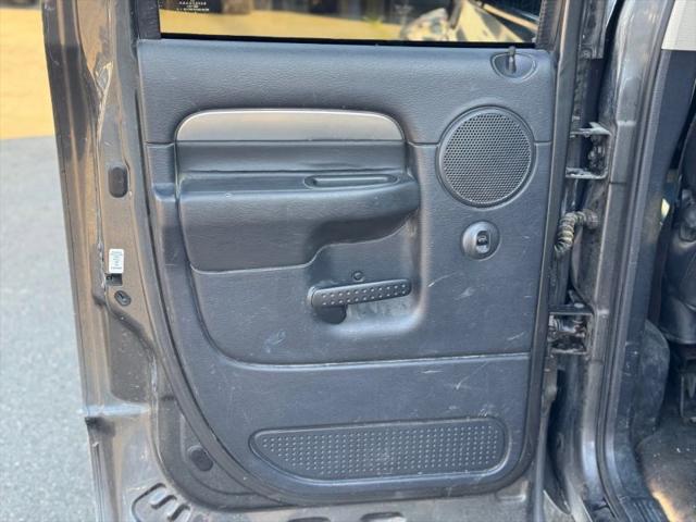 2004 Dodge Ram 2500 SLT/Laramie