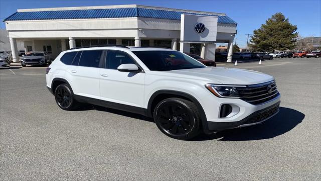 2026 Volkswagen Atlas SE with Technology