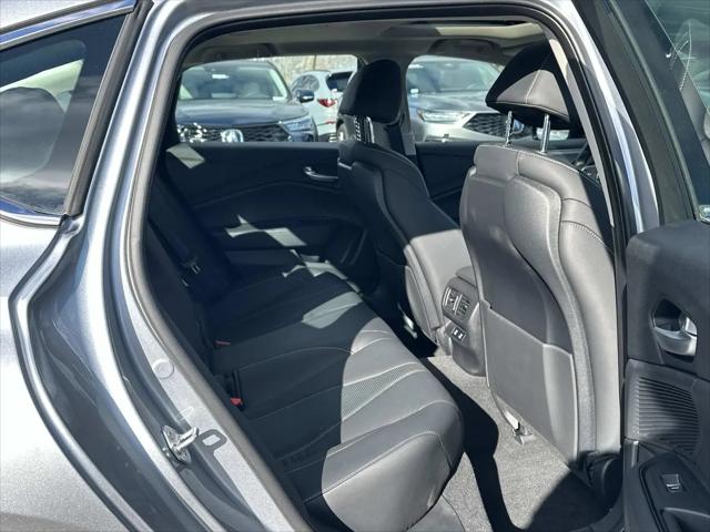 2025 Acura TLX Technology Package