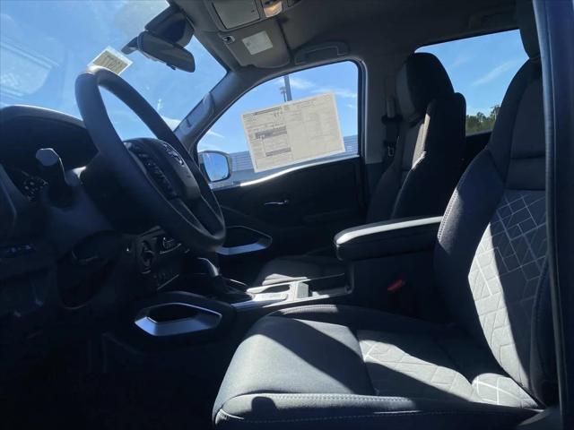 2026 Nissan Frontier Crew Cab Long Bed SV 4x4