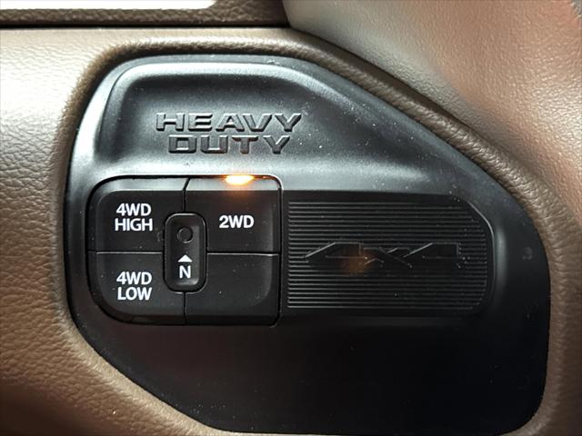 2020 Ram 3500 Laramie Crew Cab 4x4 8' Box