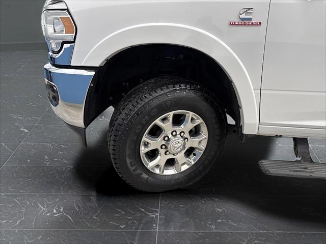 2020 Ram 3500 Laramie Crew Cab 4x4 8' Box