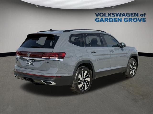 2026 Volkswagen Atlas SE with Technology