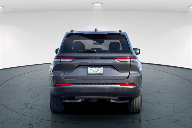 2026 Jeep Grand Cherokee Altitude 4x4