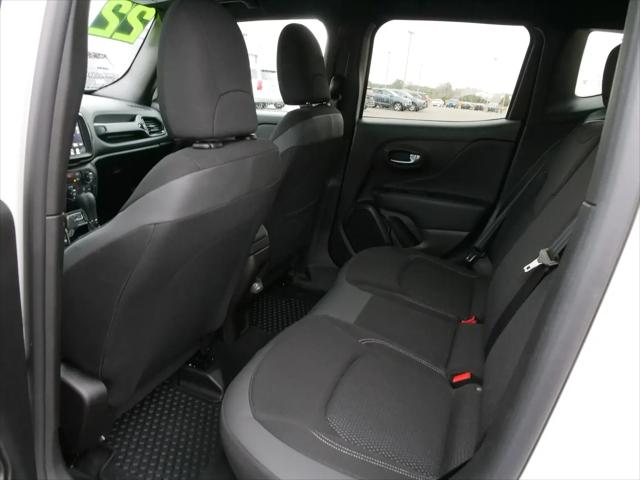 2022 Jeep Renegade Altitude 4x4
