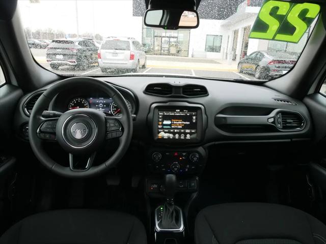 2022 Jeep Renegade Altitude 4x4