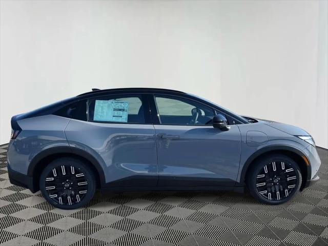 2026 Nissan LEAF PLATINUM+