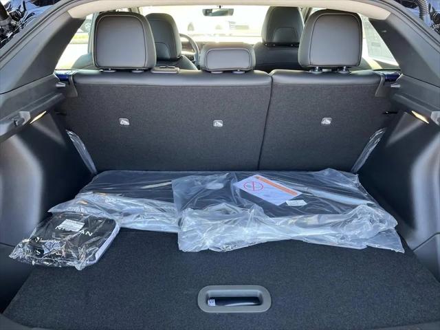 2026 Nissan LEAF PLATINUM+