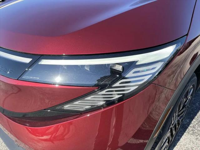 2026 Nissan LEAF PLATINUM+