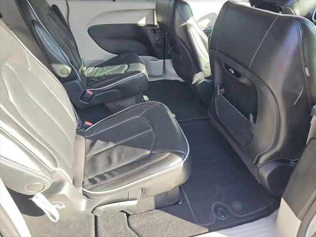2023 Chrysler Pacifica Limited AWD