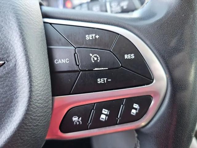 2023 Chrysler Pacifica Limited AWD