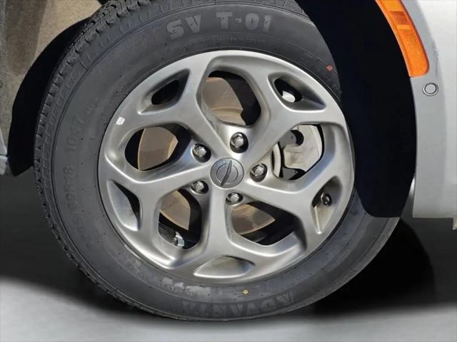 2023 Chrysler Pacifica Limited AWD