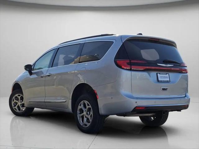 2023 Chrysler Pacifica Limited AWD