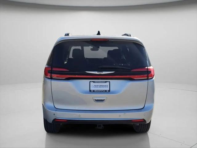 2023 Chrysler Pacifica Limited AWD