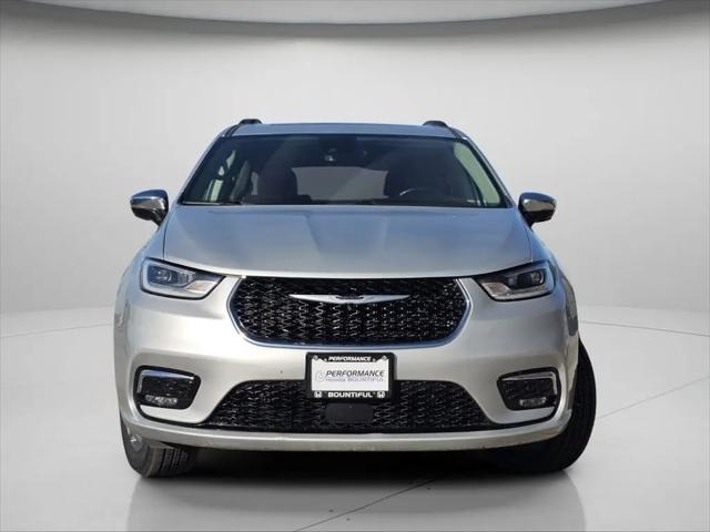 2023 Chrysler Pacifica Limited AWD