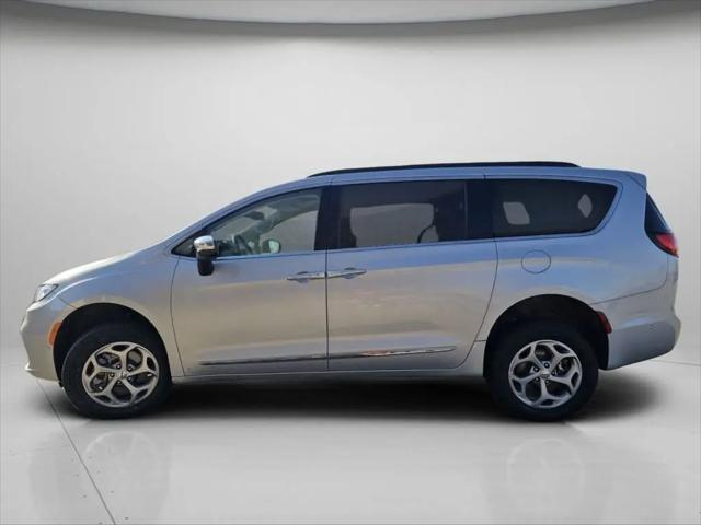 2023 Chrysler Pacifica Limited AWD