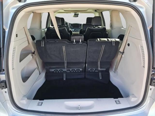 2023 Chrysler Pacifica Limited AWD