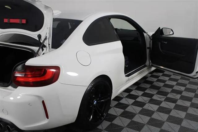 2017 BMW M2 Standard