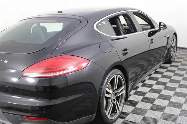 2014 Porsche Panamera 4S Executive
