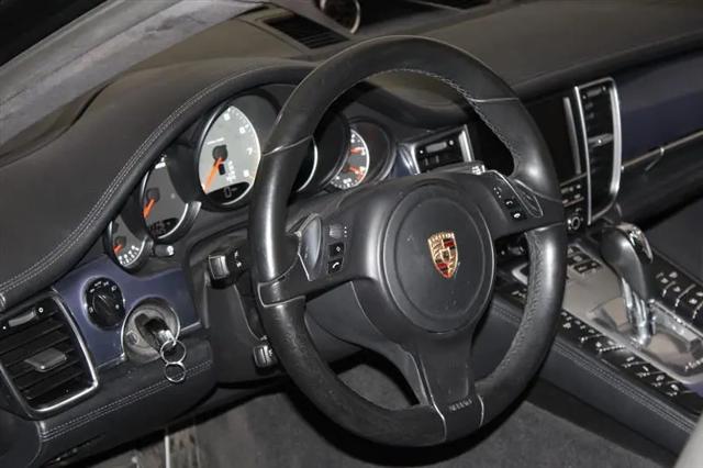 2014 Porsche Panamera 4S Executive