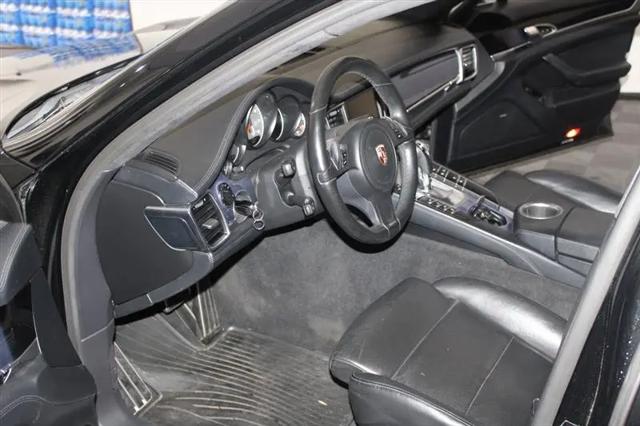 2014 Porsche Panamera 4S Executive