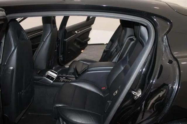 2014 Porsche Panamera 4S Executive
