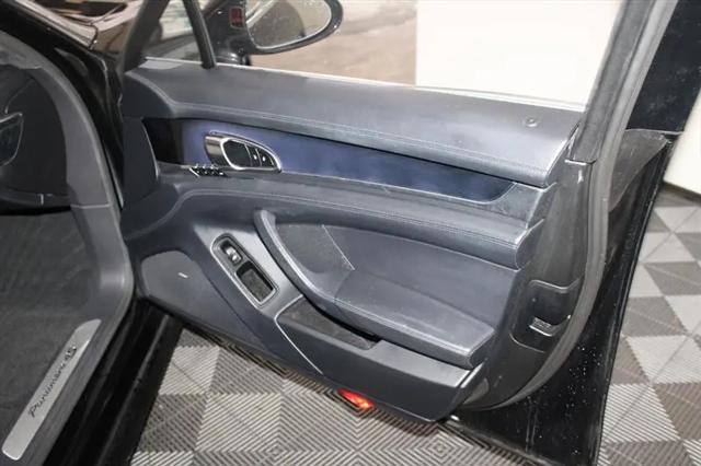 2014 Porsche Panamera 4S Executive