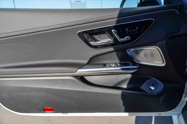 2026 Mercedes-Benz E-CLASS E 300 CLE 300