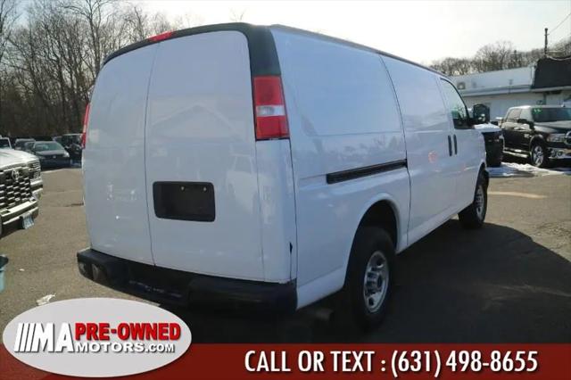 2022 GMC Savana Cargo RWD 2500 Regular Wheelbase Work Van
