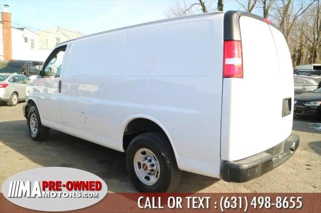 2022 GMC Savana Cargo RWD 2500 Regular Wheelbase Work Van