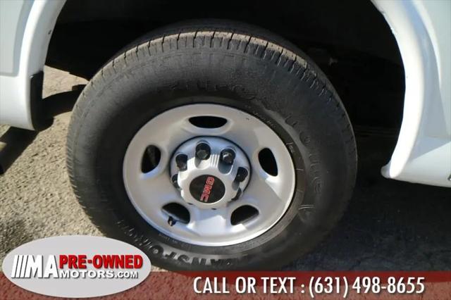 2022 GMC Savana Cargo RWD 2500 Regular Wheelbase Work Van