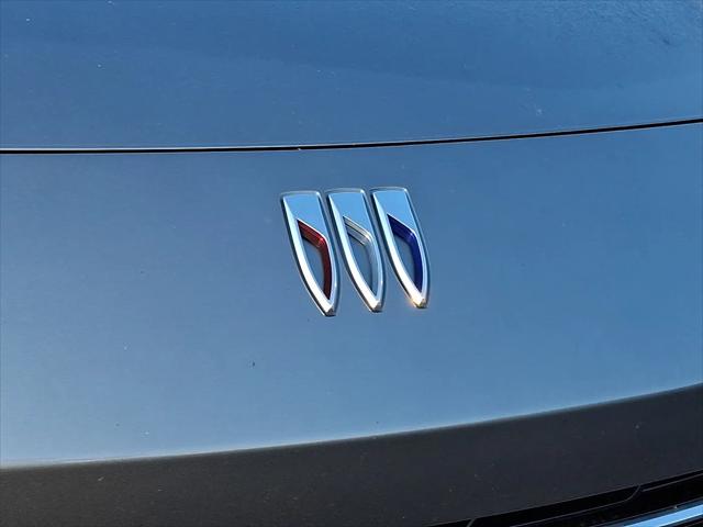 2024 Buick NV Preferred FWD