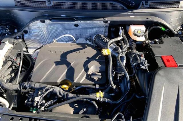 2026 Buick NV Sport Touring FWD