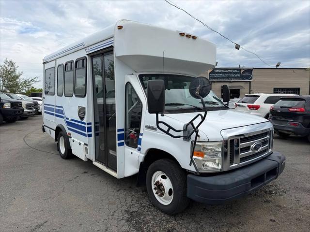 2009 Ford E-350 Cutaway E-350 for sale in Woodford, VA
